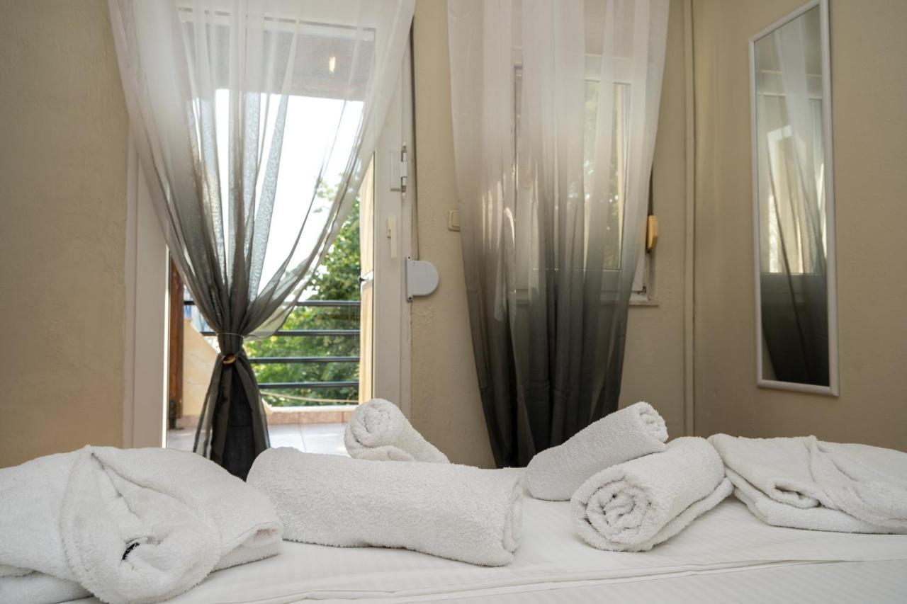 Magdalene'S Premium Apartments Ofrínion 外观 照片