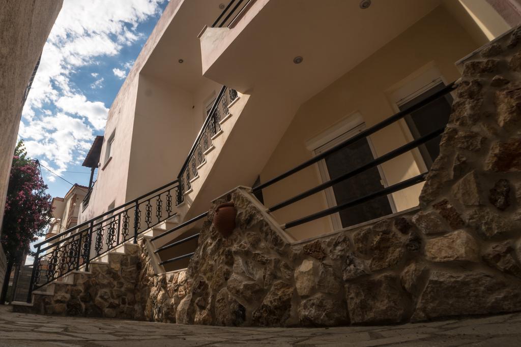 Magdalene'S Premium Apartments Ofrínion 外观 照片